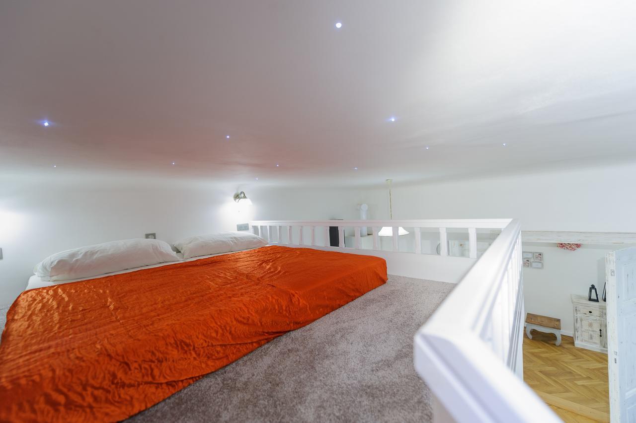 Pinkova Apartments ปราก ภายนอก รูปภาพ