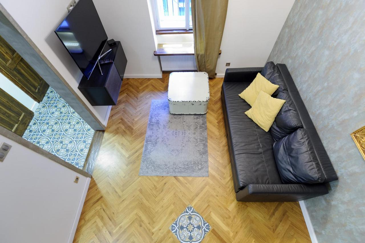 Pinkova Apartments ปราก ภายนอก รูปภาพ