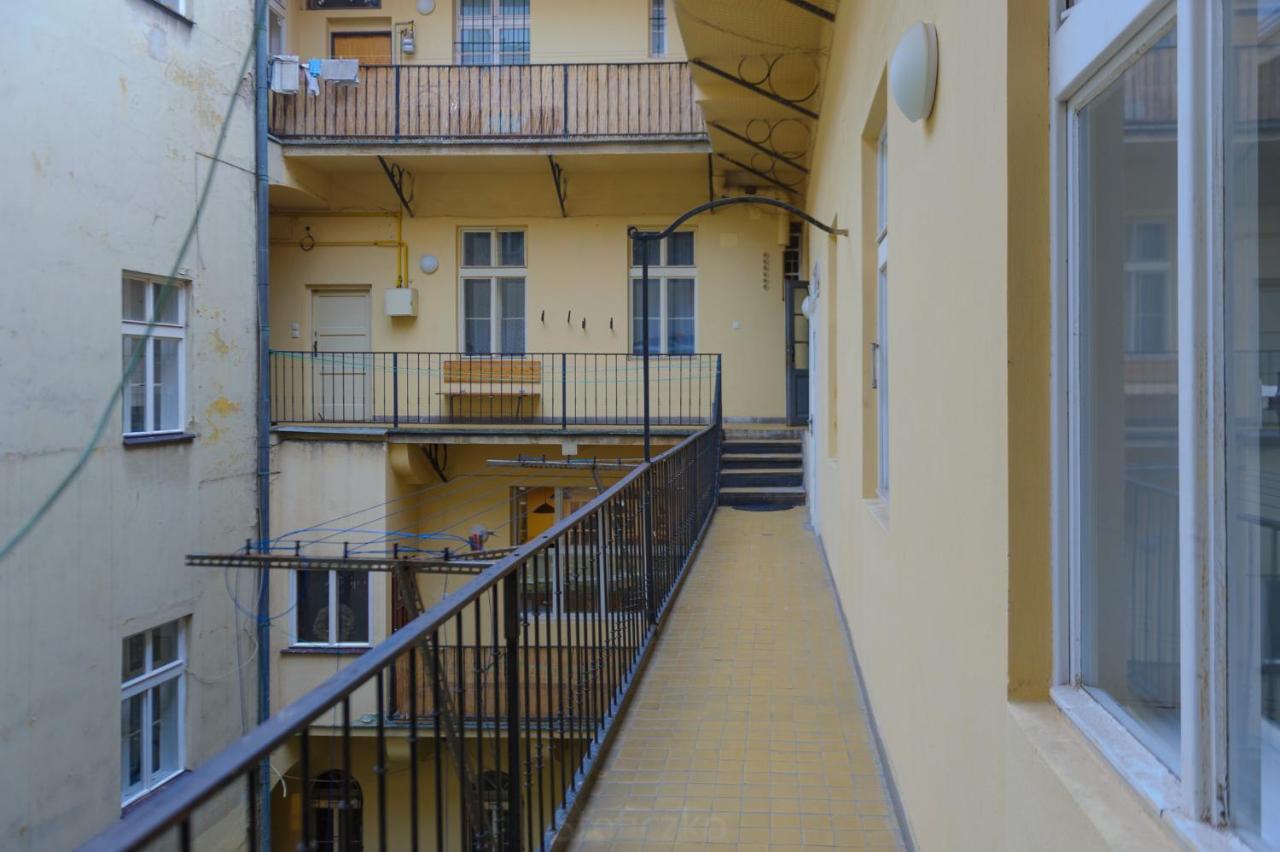 Pinkova Apartments ปราก ภายนอก รูปภาพ