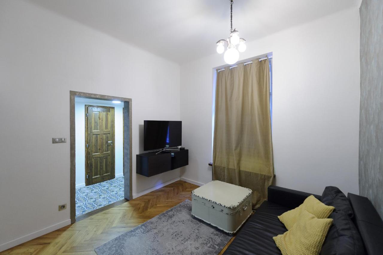 Pinkova Apartments ปราก ภายนอก รูปภาพ