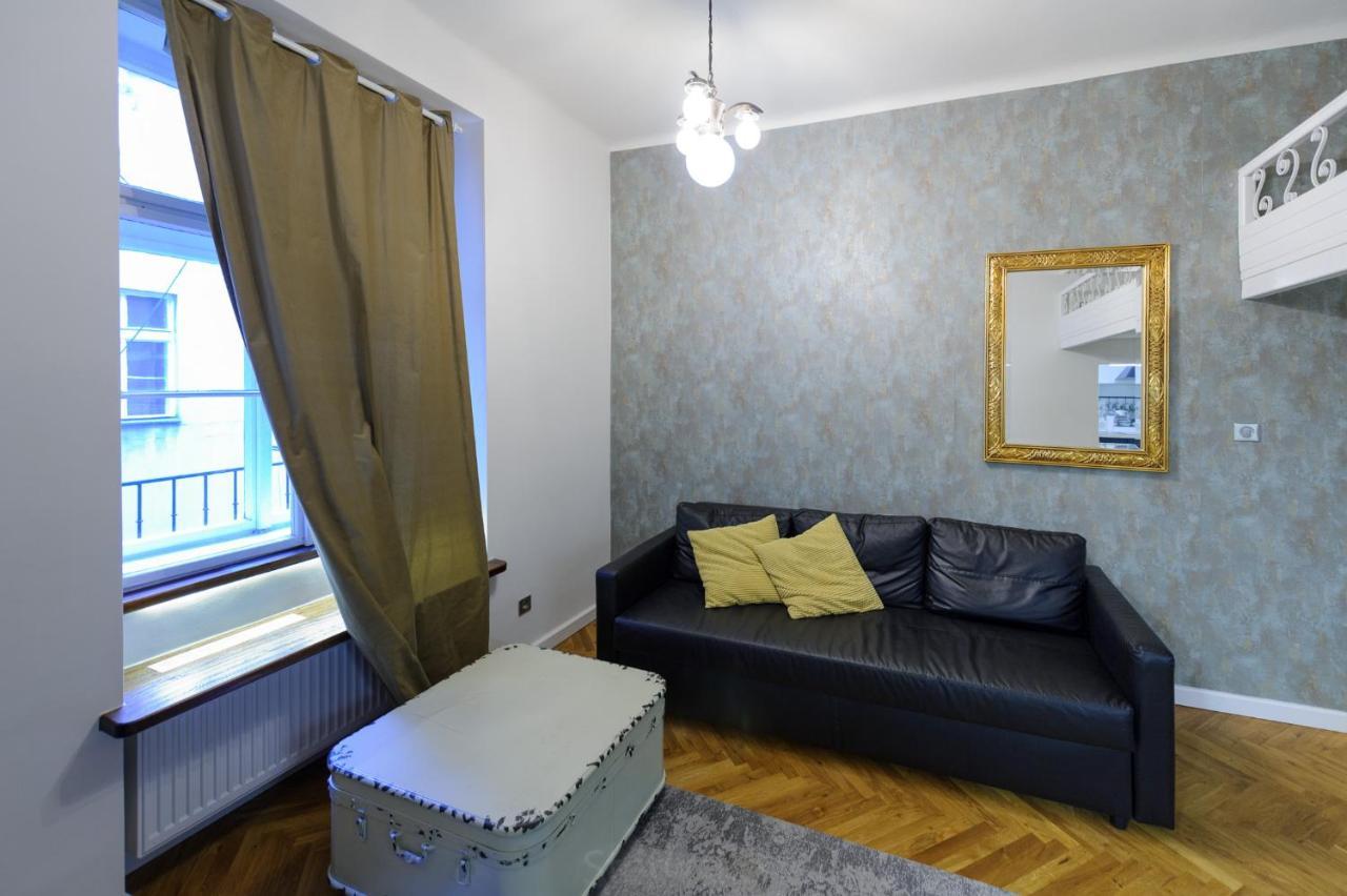 Pinkova Apartments ปราก ภายนอก รูปภาพ